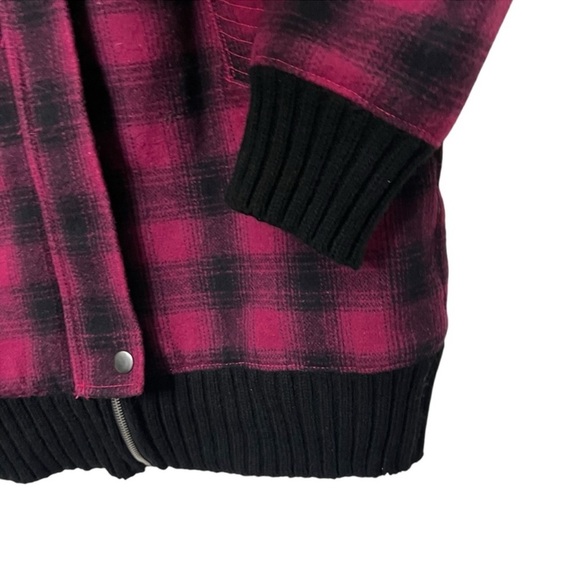 DKNY Coat Size Medium - Picture 8 of 12